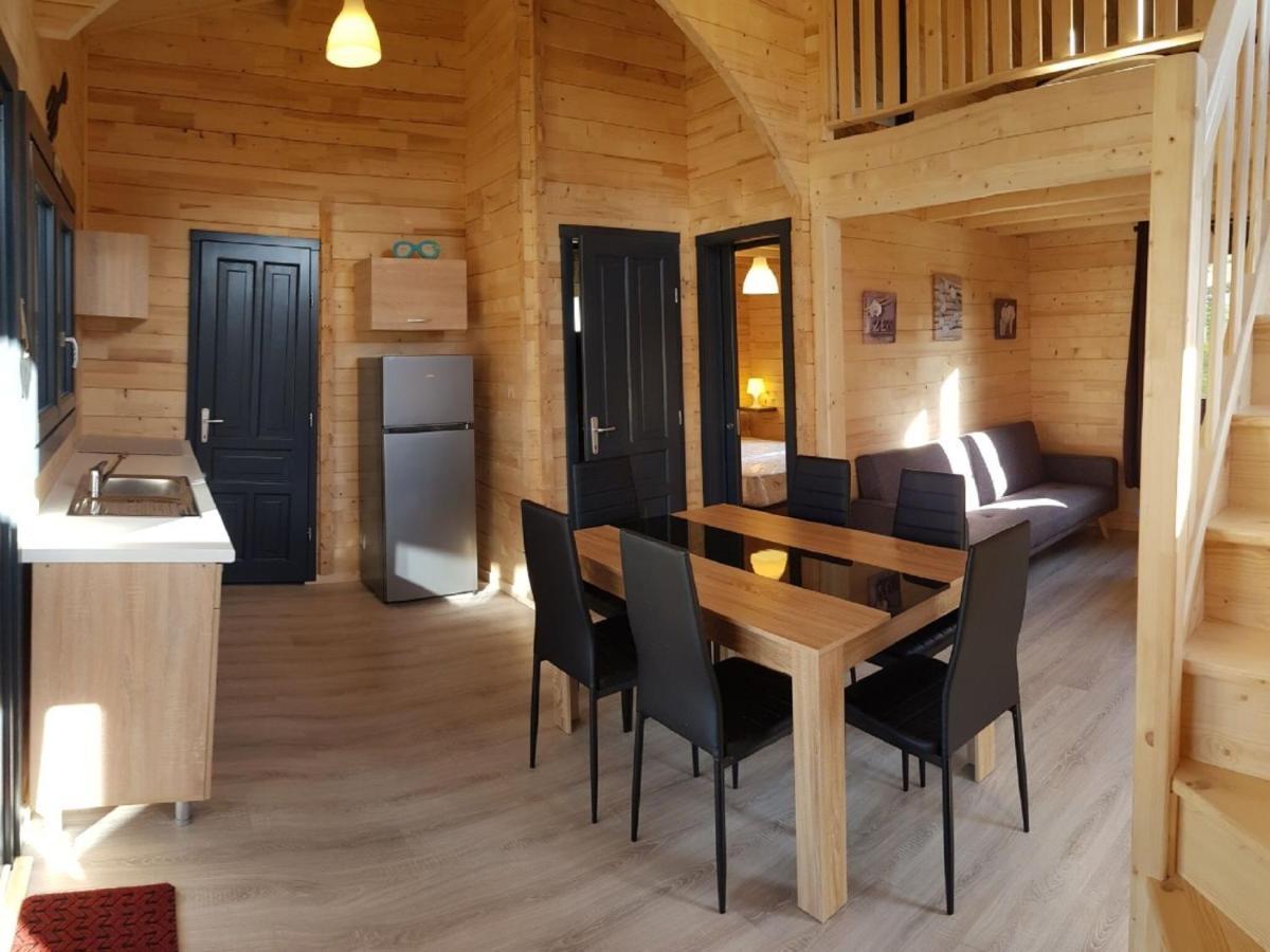 Chalet In Saint Laurent On A Slope Εξωτερικό φωτογραφία